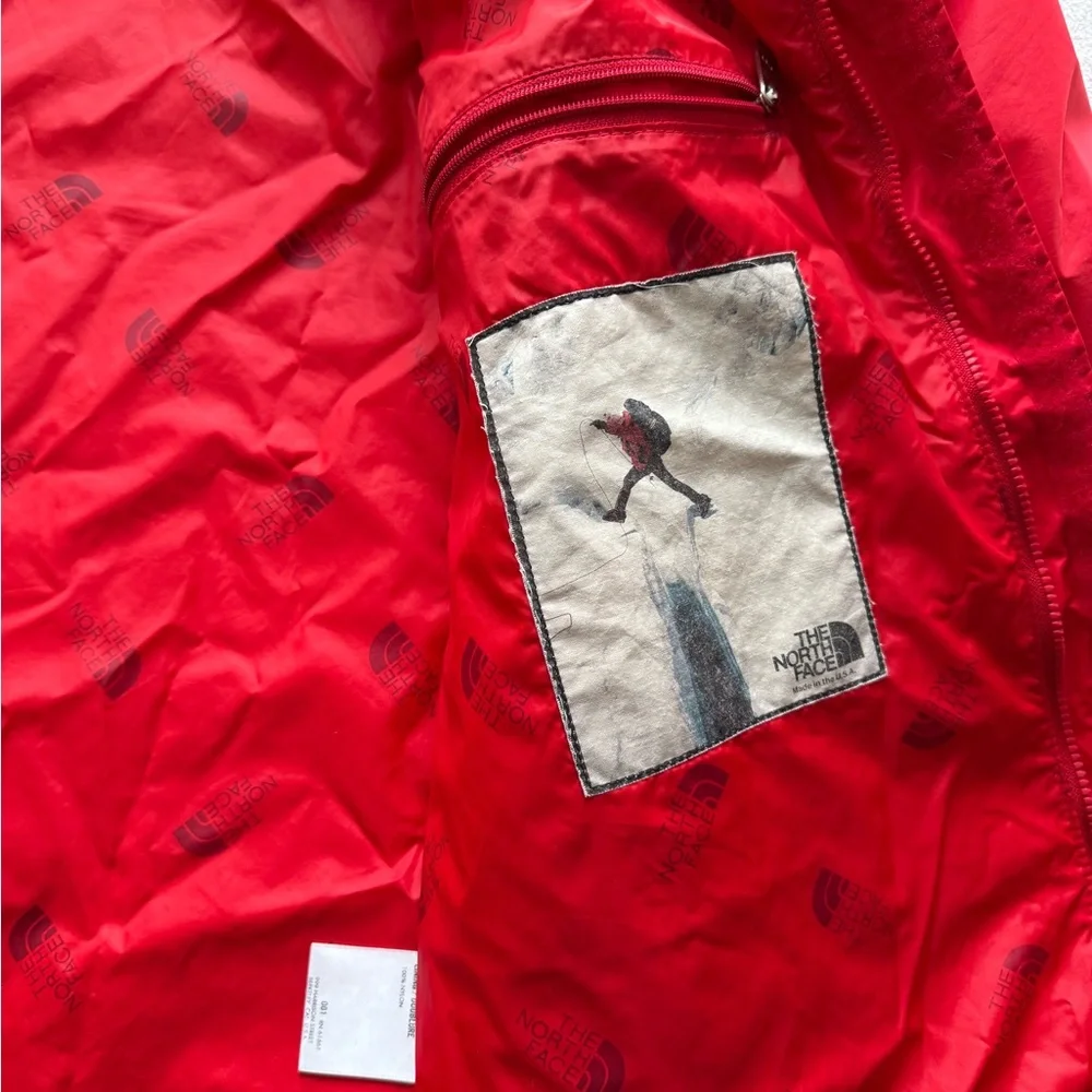 Vintage North Face  Red Hooded Rain Jacket Large - Picture 12 of 17